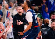  世锦赛抢七大战激情夜！莱万里突外投，洛杉矶快船绝杀切尔西